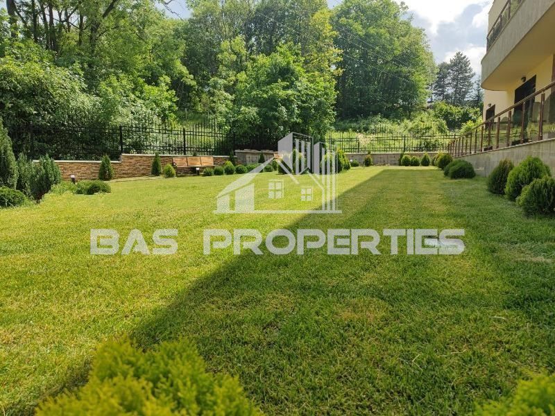 Продава се Тристаен апартамент в София, м-т Детски град - 135 кв.м за 2428 €/кв.м - Снимка #9