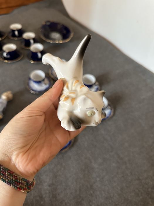 Pisica din portelan/bibelou, vintage