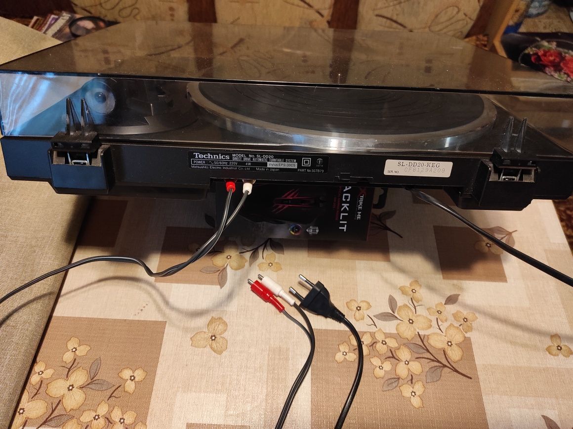 Грамофон Technics SL-DD20