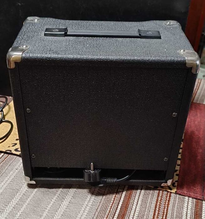 Amplificator chitară AG-20X ARIA