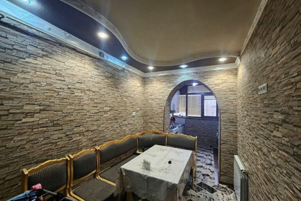 Chilonzor metrosi yonida kvartira bor ijaraga beriladi