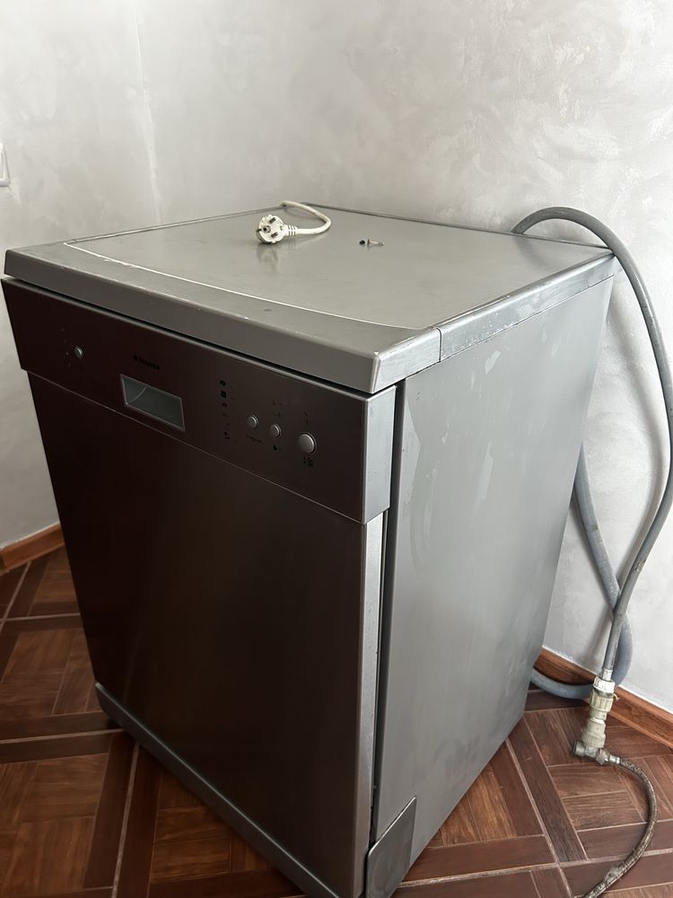Продам Посудомоечную машину