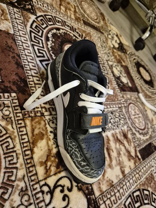 Sneakers nike air jordan Legacy