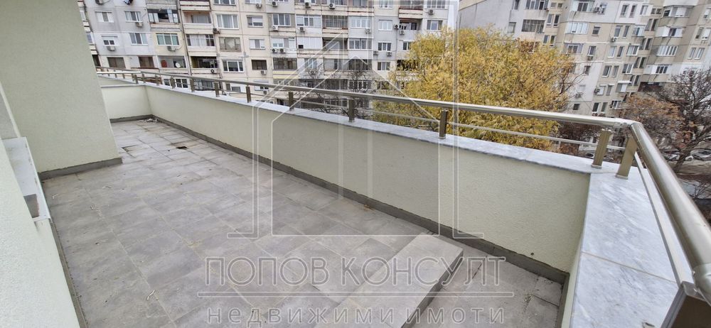 Продава се Тристаен апартамент в Пловдив, Христо Смирненски - 119 кв.м за 1007 €/кв.м - Снимка #3