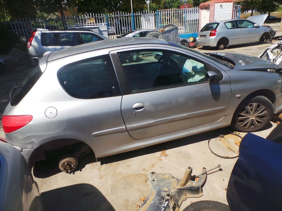 Peugeot 206 1.1i