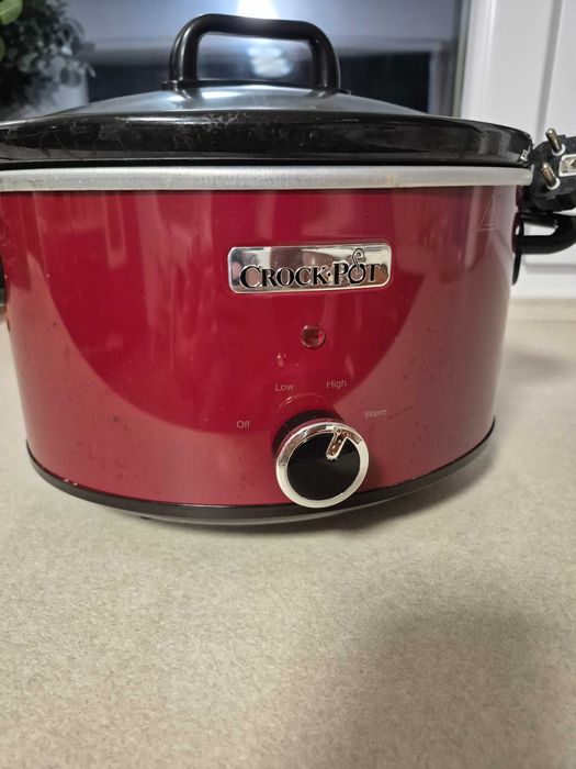 Slow cooker crock pot
