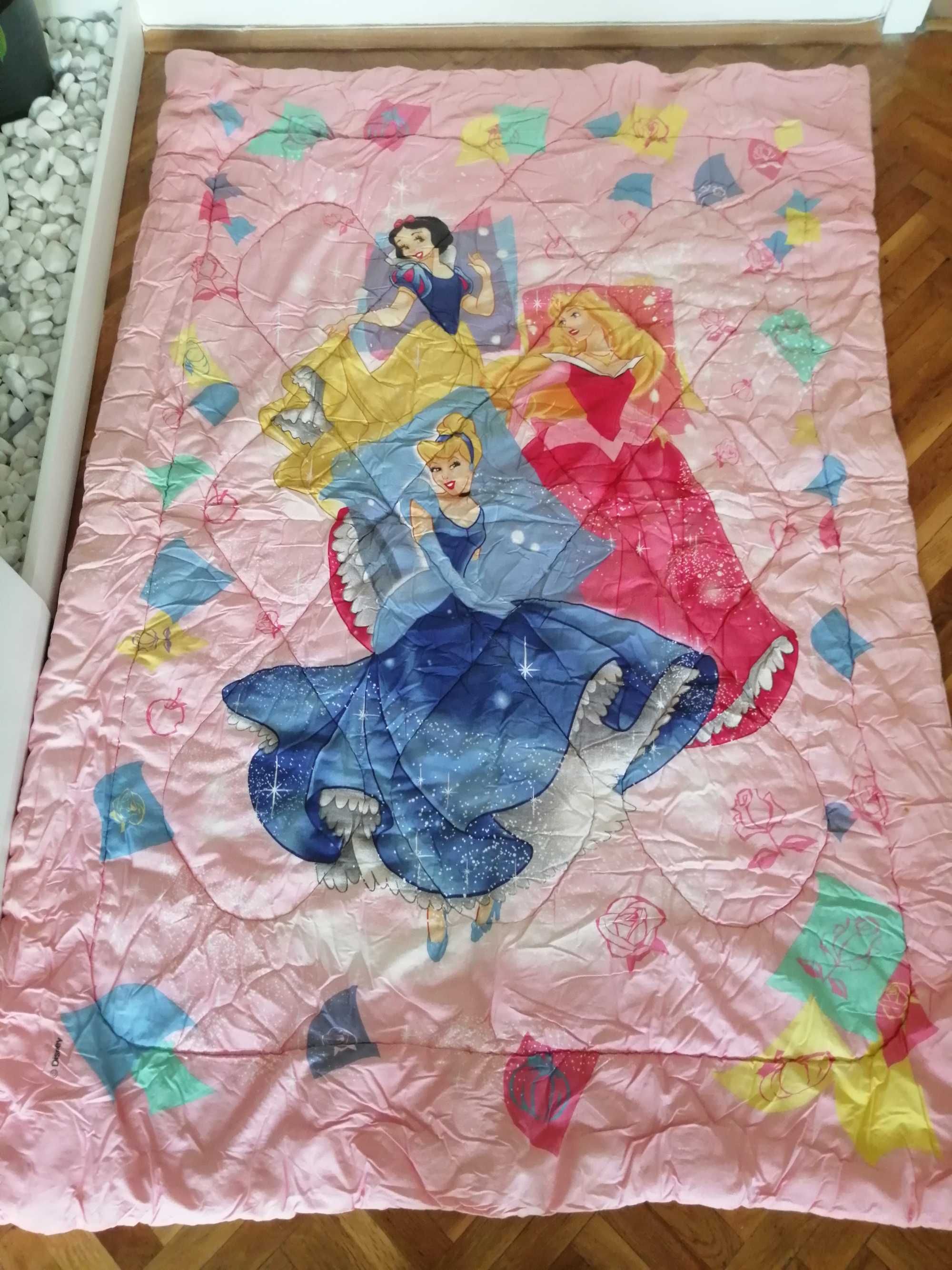 Детска олекотена завивка Disney Princess + подарък