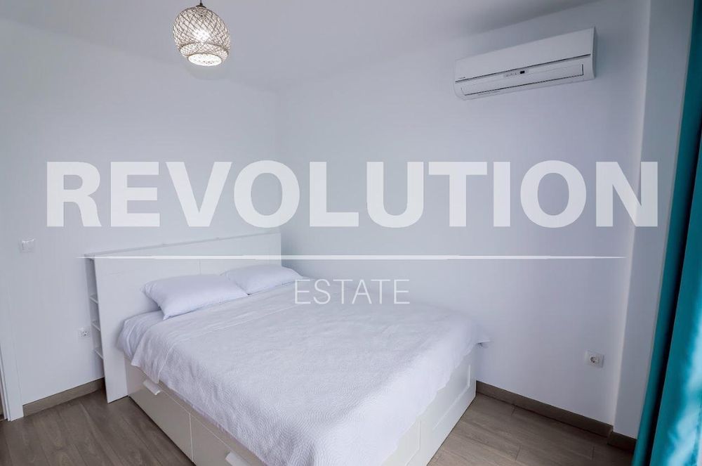 Дава се под наем Двустаен апартамент в Варна, Бриз - 70 кв.м за 350 € - Снимка #5