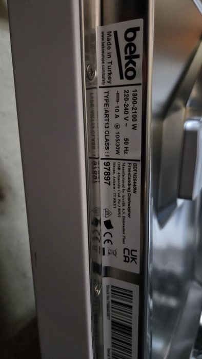 Съдомиялната машина BEKO BDFN 26640 W