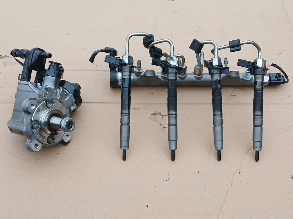 Injector Injectoare CBA CBAB CAG CAGA CAGB CAGC 2.0 TDI Audi VW Passat