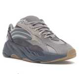 Adidas Yeezy Boost 700 V2