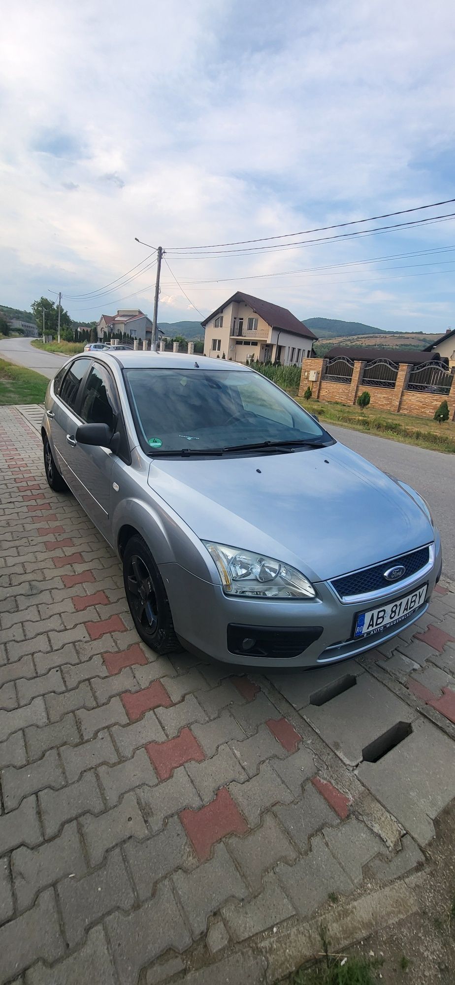 Ford Focus 1.6 Benzină