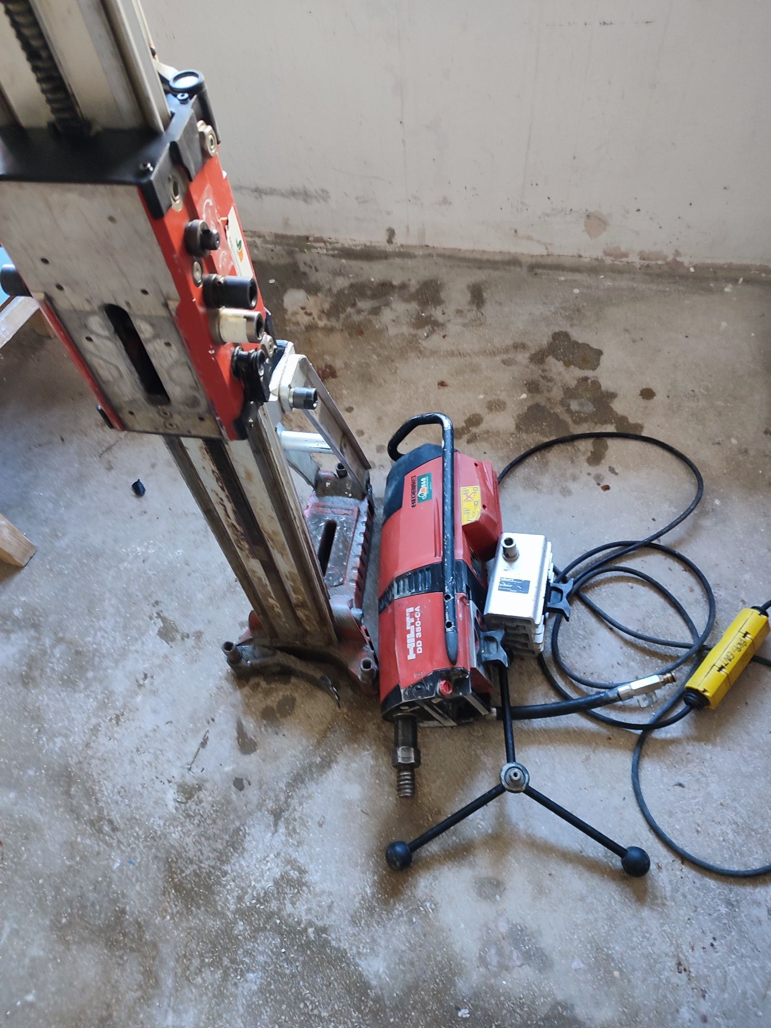 Carota Hilti DD 350 CA,completa