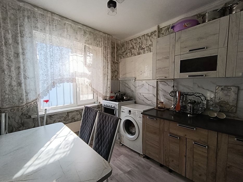 4-комн кв 3мкр 14д, 2эт, не угл