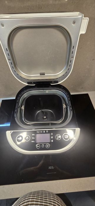 Хлебопекарна Tefal