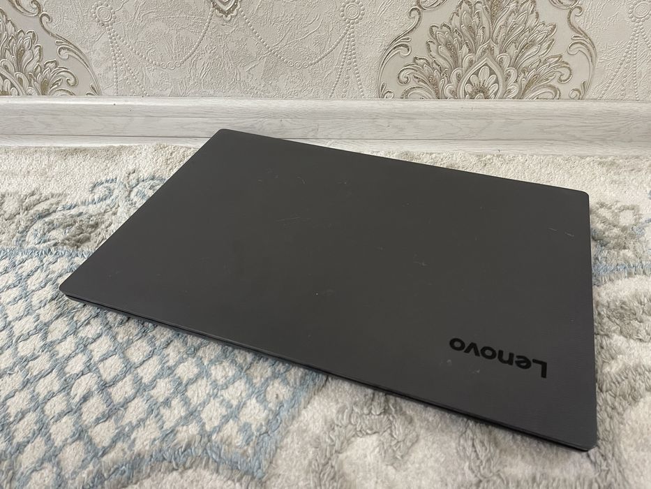 Продам ноутбук Lenovo Ideapad 130-15ikb