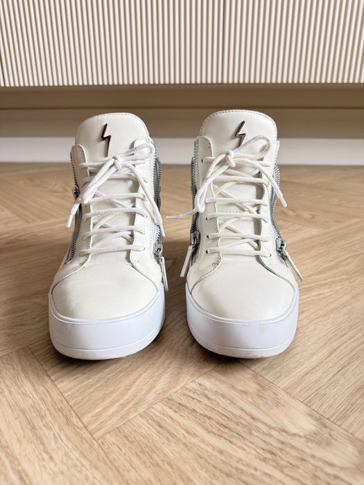 Giuseppe Zanotti Kriss High