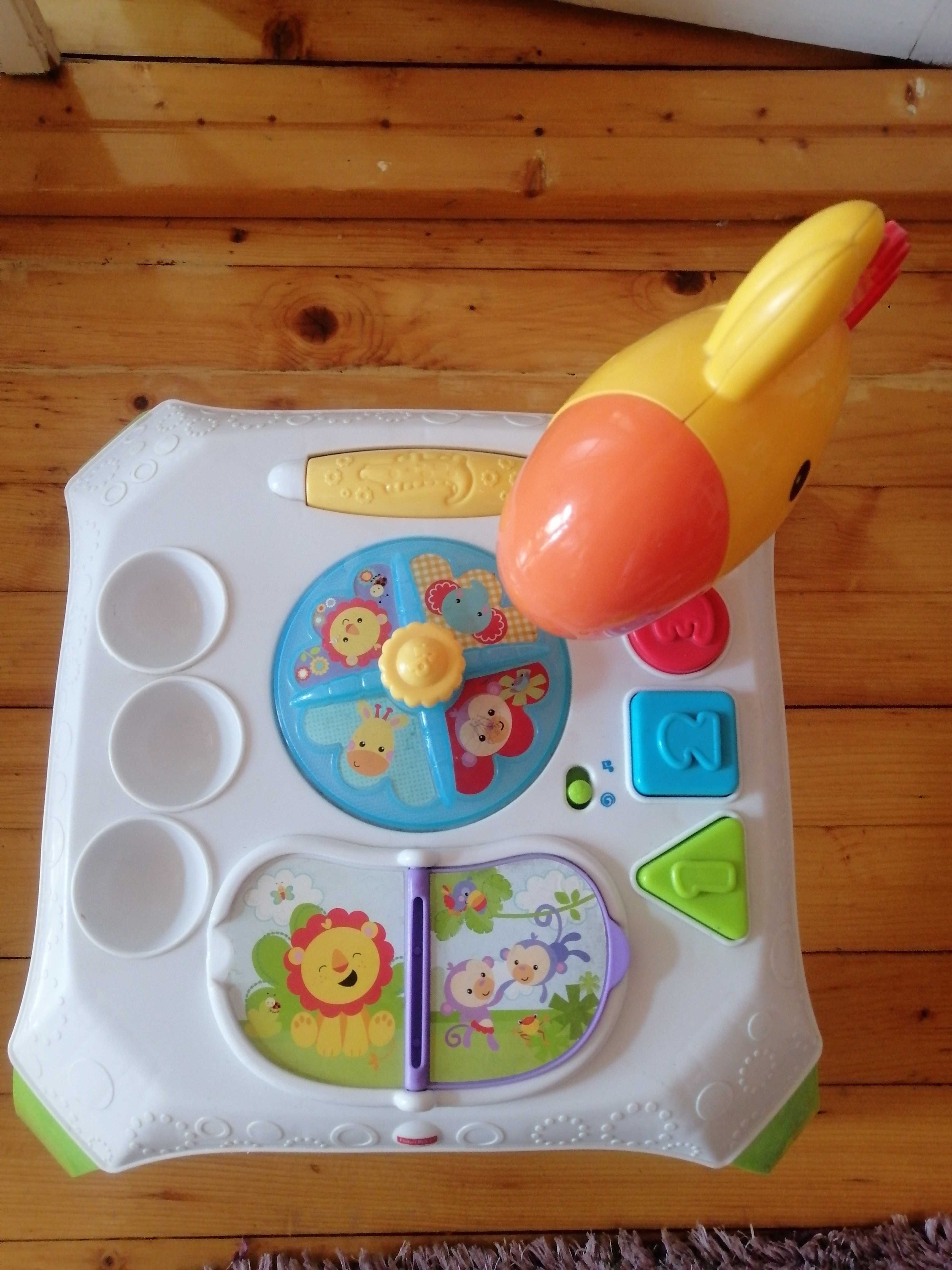 Детска интерактивна масичка Fisher Price