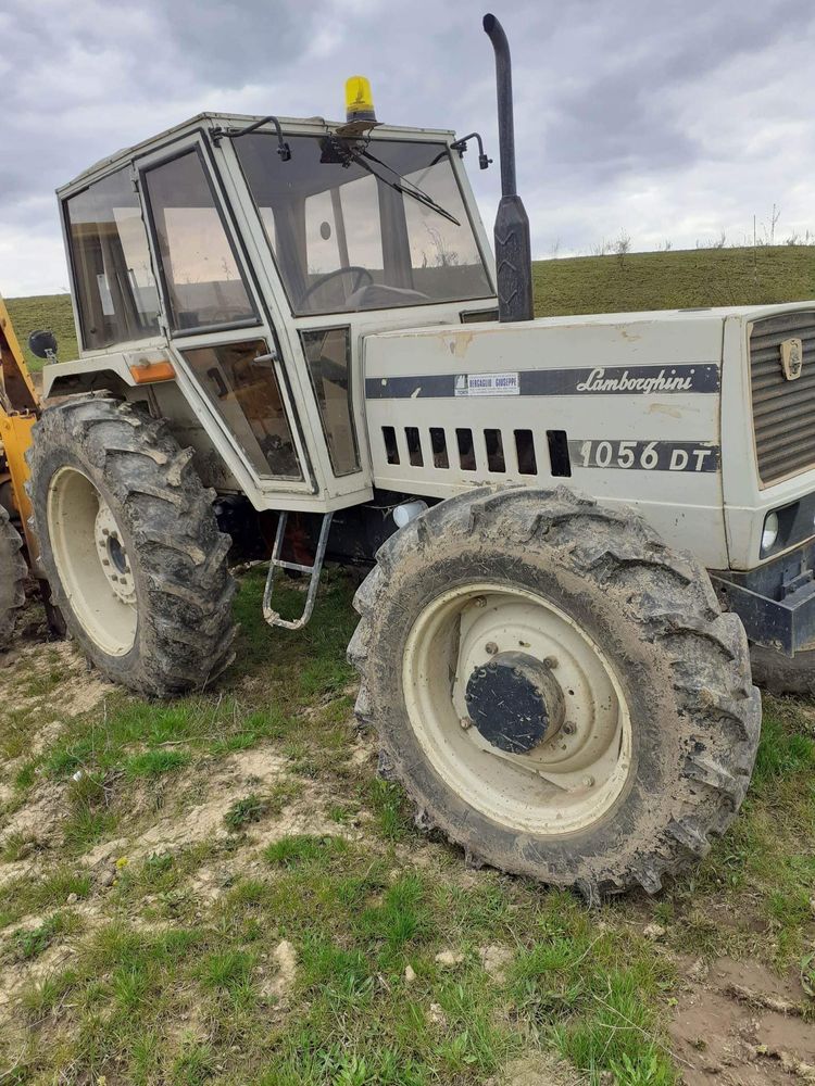 Vănd tractor lamborghini 1056 DT, sau schimb!