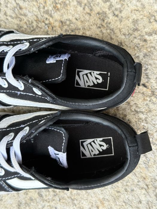 Boys Vans Running Shoes EU 26.5 (US10)  practic noi