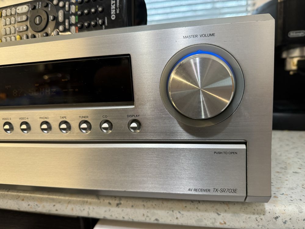 Onkyo TX-SR703 resiver