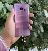 Samsung Galaxy s9 purple