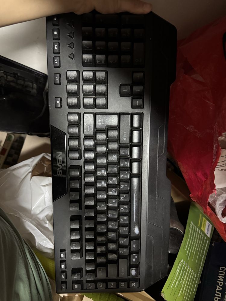 Продам игровую клавиатуру