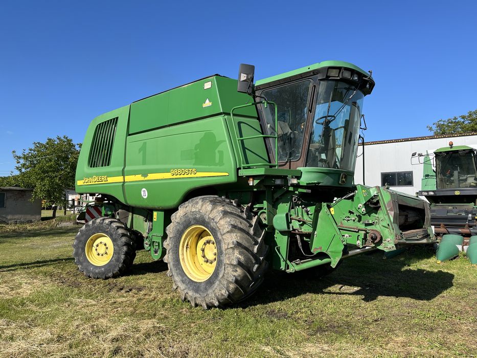 Dezmembrez Combina John Deere 9880 STS