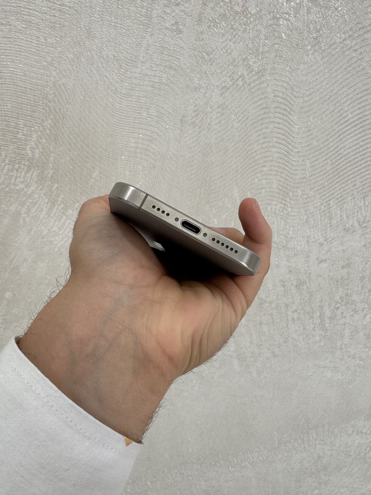 iphone 15 pro max srochna