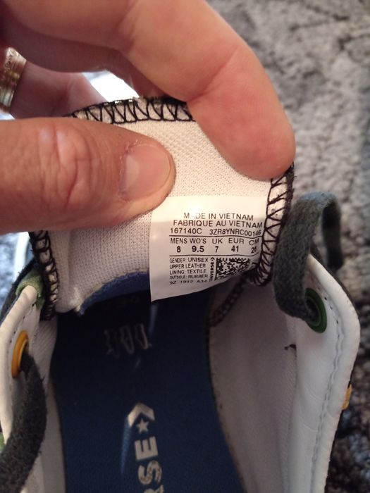 Teniși converse piele mărimea 41 originali în 2 culori ediție limitată