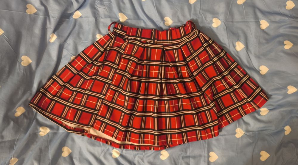 3 различни дамски поли