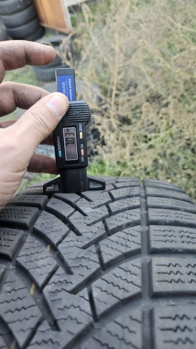 4бр гуми 205 50 17 дот 20 семперит