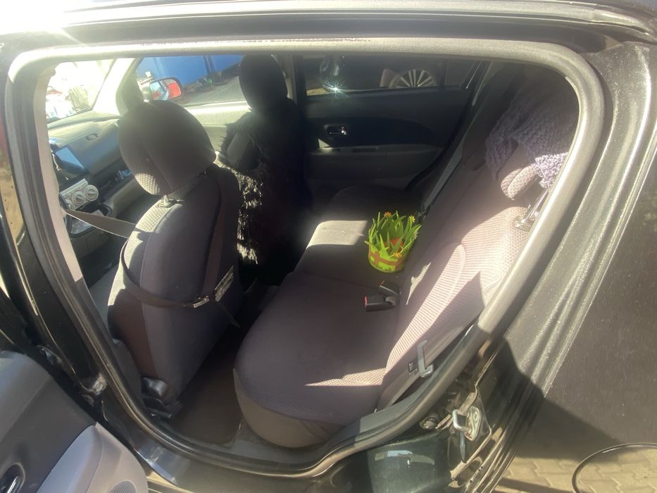 Daihatsu Sirion 1.3 VVT motor Toyota