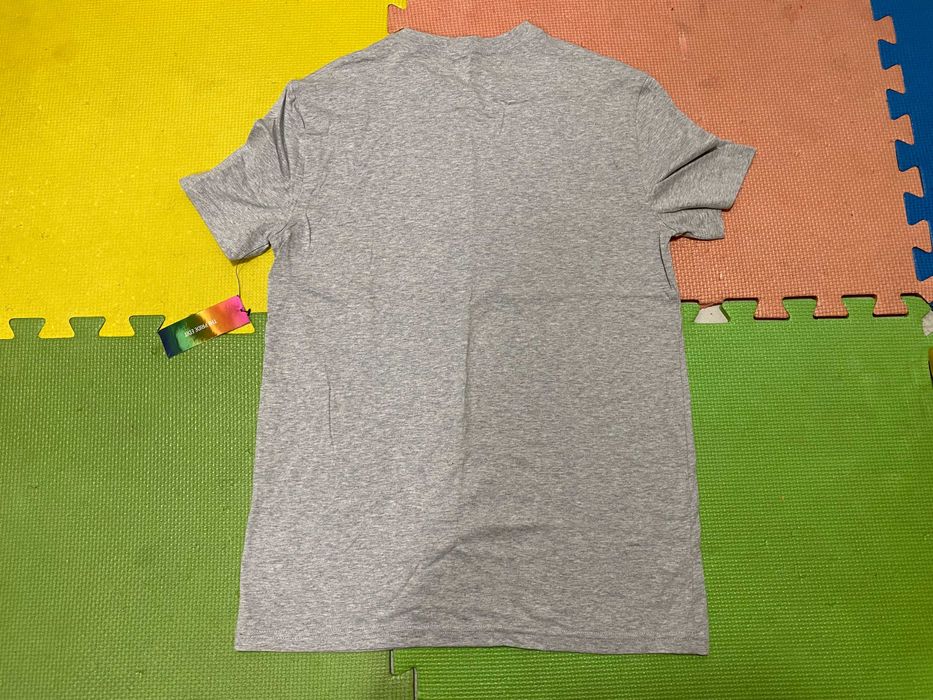 ''Calvin Klein The Pride''оригинална тениска ХS размер