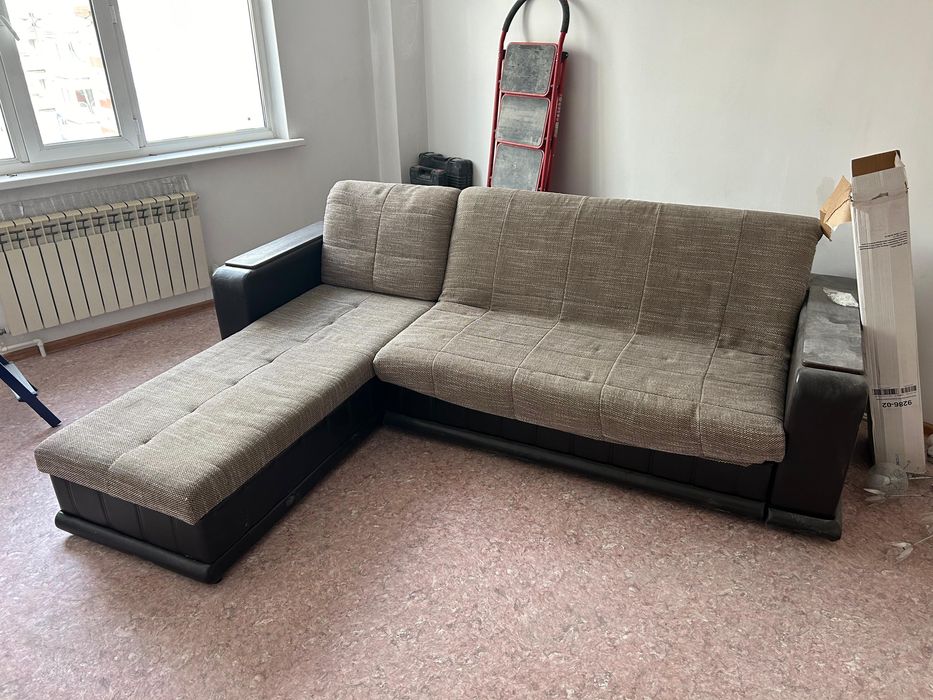 Продам угловой диван