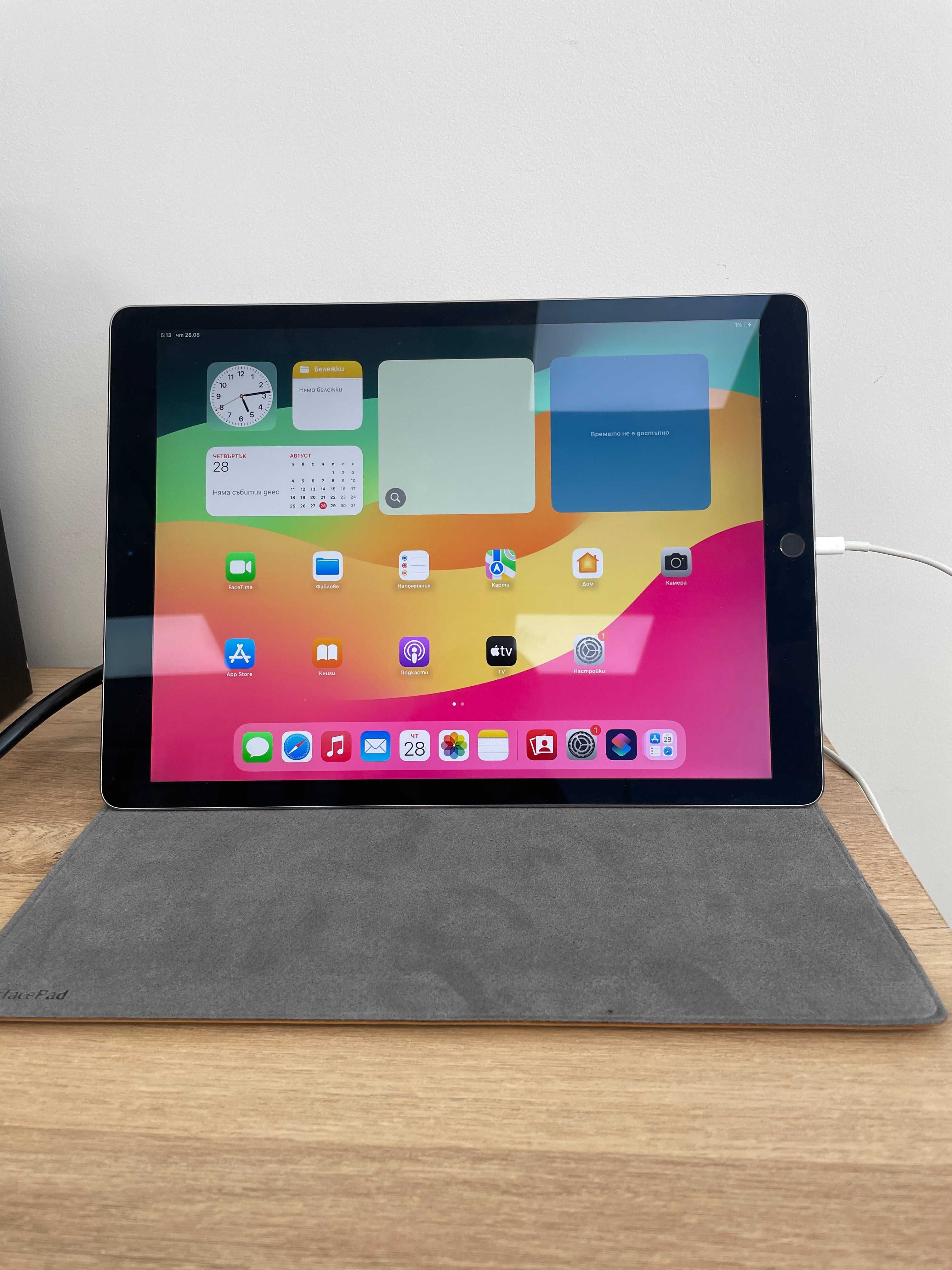 iPad Pro (12.9-инчов) (2 поколение) с Wi‑Fi + Cellular