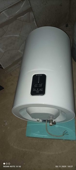 Бойлер ariston 80 л.
