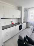 De inchiriat apartament 3 camere langa VIVO