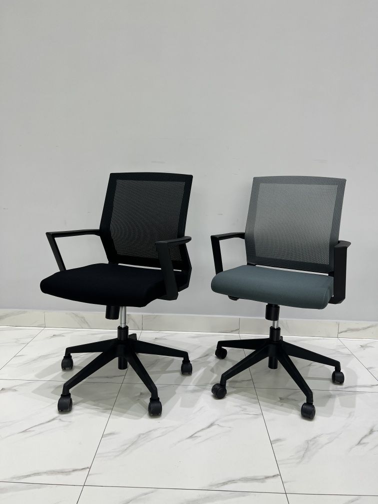 Офисное кресло для персонала модель 6033 С