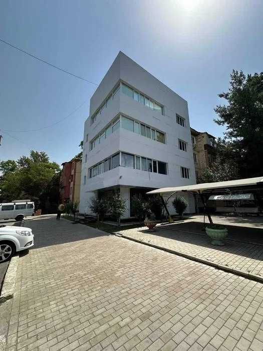 Продаётся здание под клиника, офис, первая линия, Чиланзарский р-н