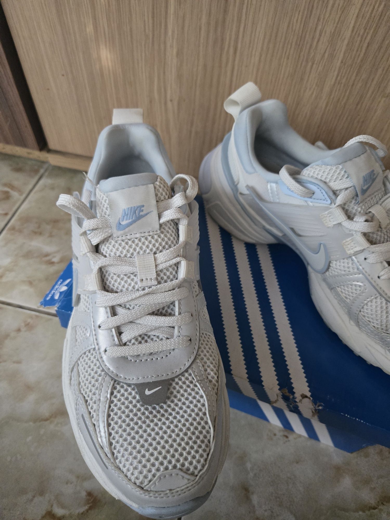 Nike V2K Run оригинални