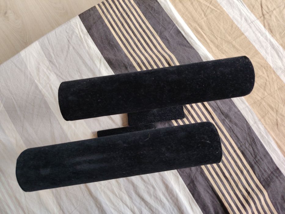 Нови стойки за гривни и часовници.