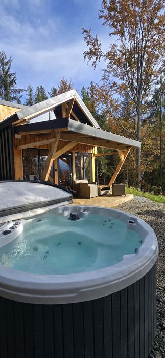 Lacasul Lupilor  Cabana de închiriat Colibița  Cabana