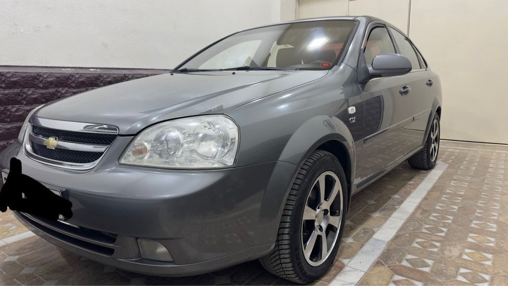 Ласетти 1,6 сотилади