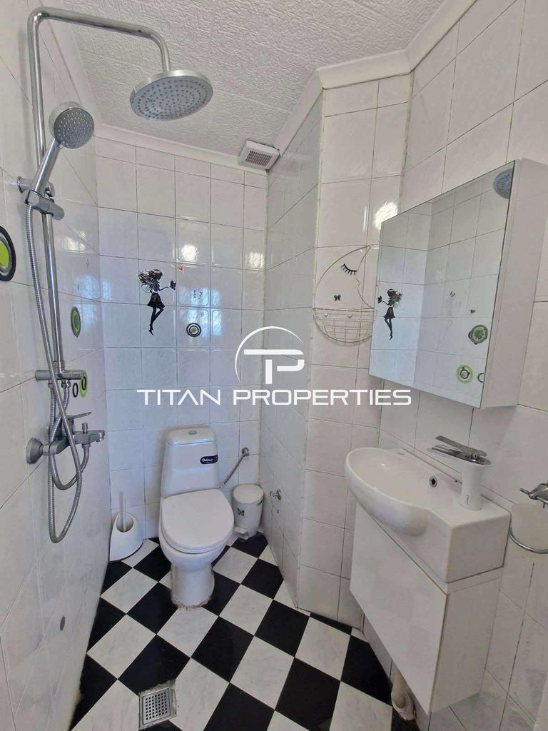 Дава се под наем Етаж от къща в Варна, м-т Траката - 50 кв.м за 425 € - Снимка #6