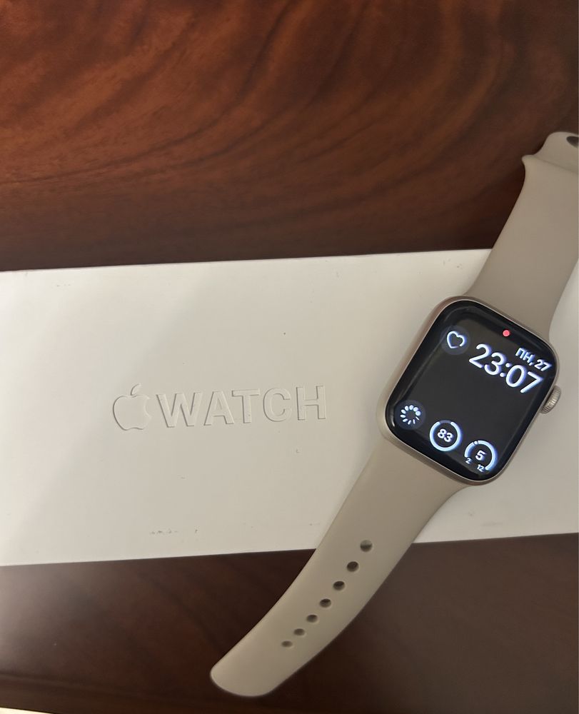 Срочно продам apple watch 7