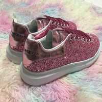 Mc Queen Adidas glitter roz 

100 lei

38,39,40