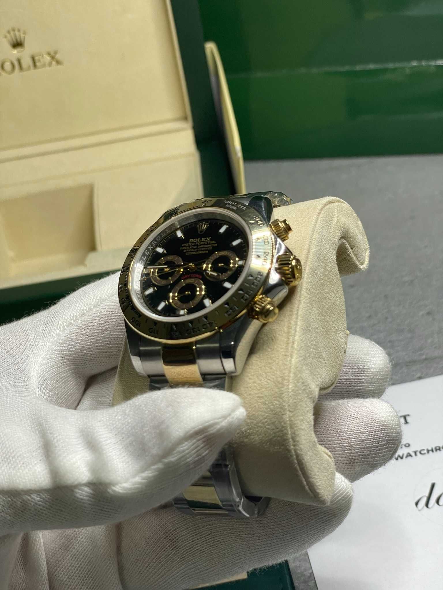 Rolex Daytona 116503 Black Dial 40mm GOLD SI SILVER