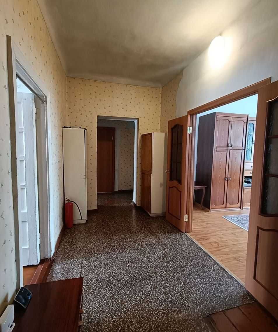 3-комнатная квартира, 82.1 м², 2/2 этаж, Гоголя 10