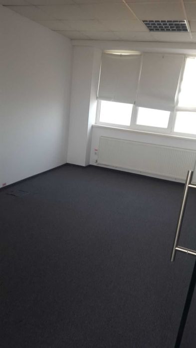 Proprietar-inchiriez  spatiu comercial P+3E,  zona centrala